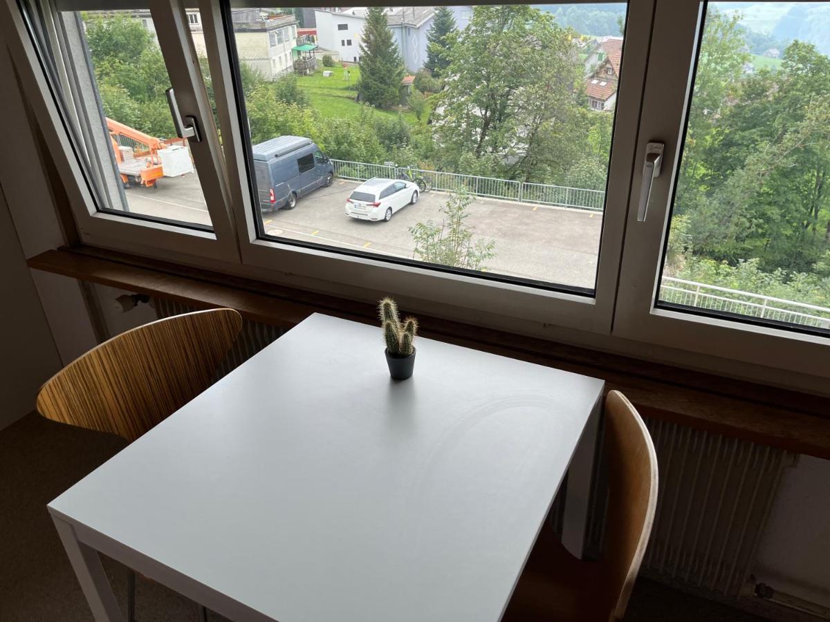 אמדן Longstay Montage Monteur Apartements מראה חיצוני תמונה
